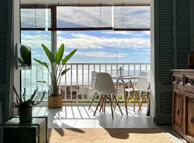 Inmejorables Vistas Al Mar, Apartamento Boutique